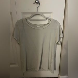 H & M short sleeve